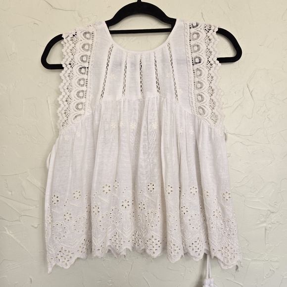 Free People Eyelet Lace White Tied Side Top - Picture 6 of 8